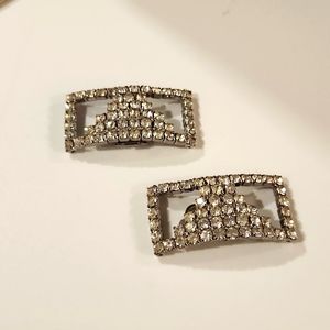 Musi Signed Rhinestone Pryamid Shoe Clips